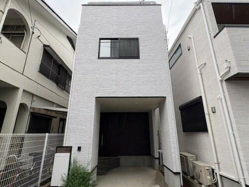 中町２丁目　１号棟 3階建