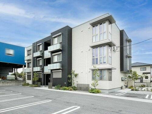 シャーメゾン　クオリスタ