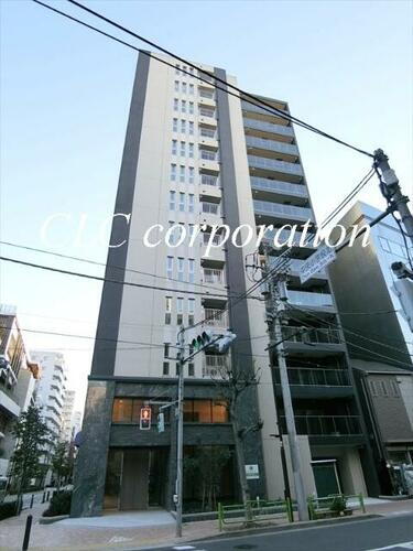 東京都中央区入船１丁目 13階建