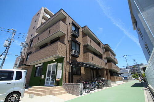 広島県安芸郡府中町青崎中 賃貸マンション