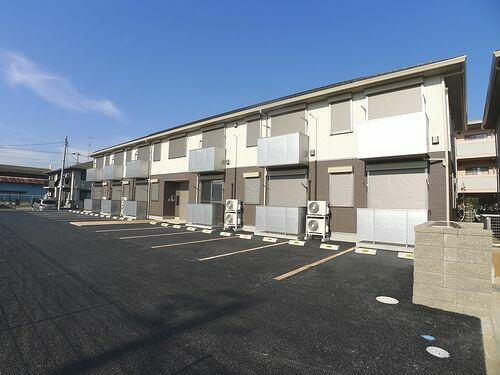 ラ　スリーズ　Ｆ