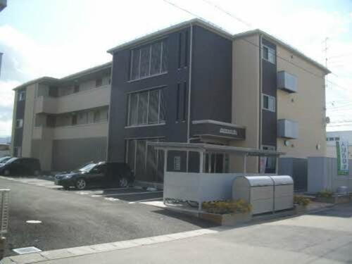 ＭＡＩＳＯＮ・ＭＡＳＴ嶋Ａ 3階建