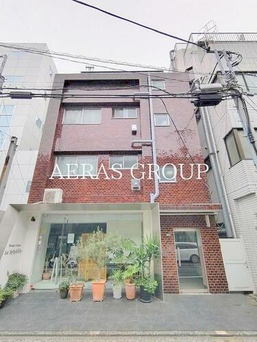 東京都渋谷区恵比寿南１丁目 4階建