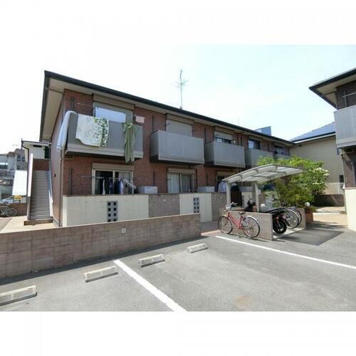 プレミール壱番館 2階建