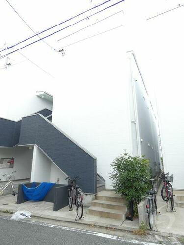 アルナージ瓦宮 2階建