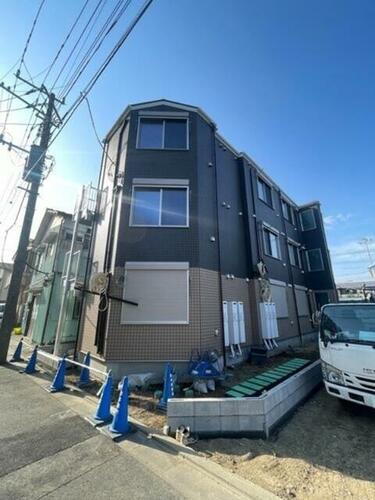 東京都大田区大森南１丁目 3階建