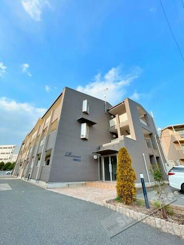 和歌山県和歌山市栄谷 賃貸アパート