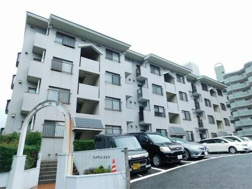 福岡県北九州市小倉南区志徳２丁目 4階建