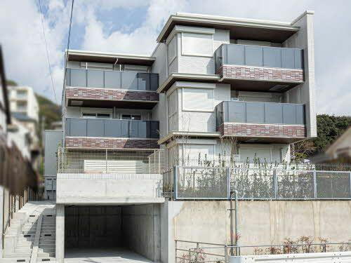 シャーメゾンＭＡＹＡ岡本