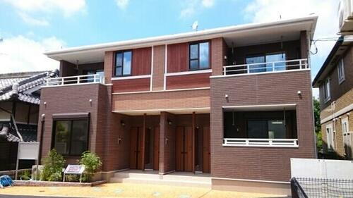 大阪府八尾市教興寺２丁目 築9年7ヶ月 2階建