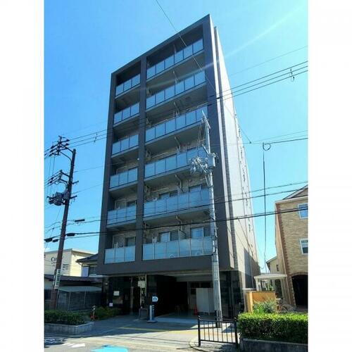 フジロイヤルローズコート 7階建