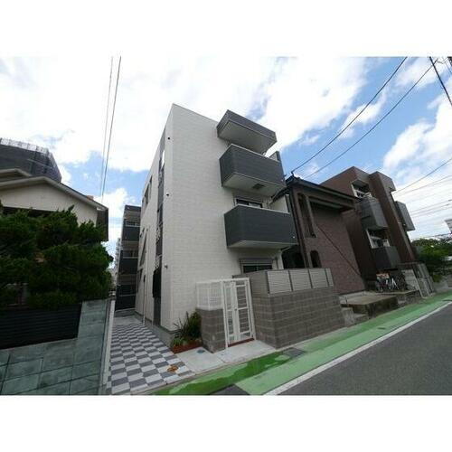 福岡県福岡市博多区吉塚２丁目 3階建 築6年1ヶ月