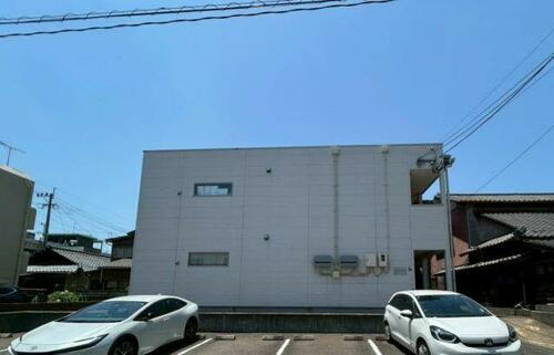 グランドライン小倉北 2階建