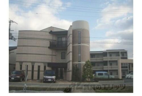 京都府京都市南区久世上久世町 3階建 築20年10ヶ月