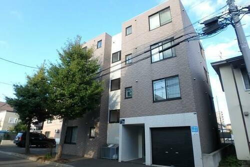 グランピア環状通東 4階建