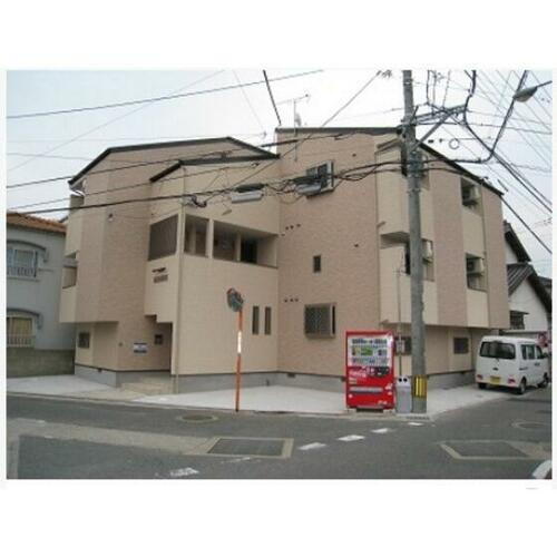 福岡県福岡市西区内浜２丁目 2階建 築16年6ヶ月