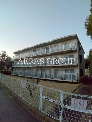 パークフローラ 3階建