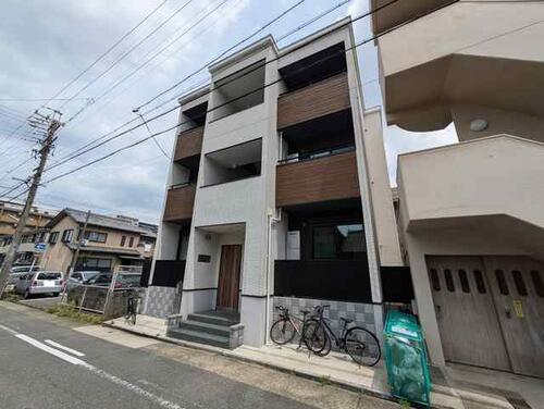 アネックスマスゼン 3階建