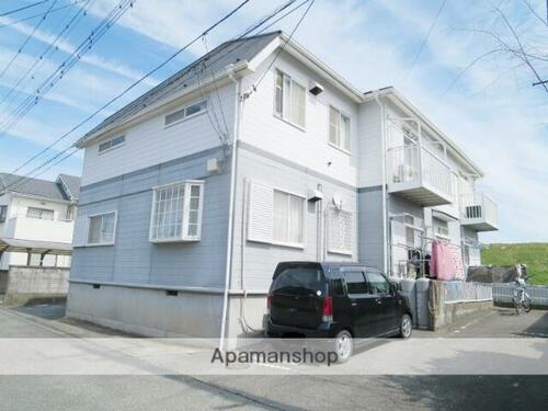 ルーミー甲府３２号館 2階建