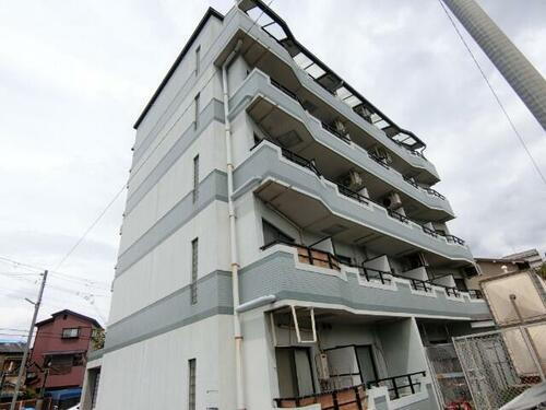 ＣＯＭＦＯＲＴ 5階建