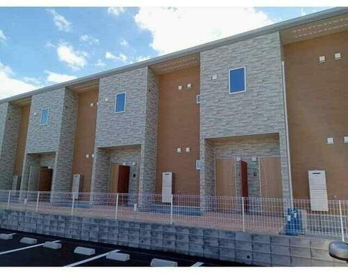 埼玉県日高市武蔵高萩２丁目 賃貸アパート