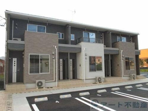 カーサ・フェリーチェ　Ｂ 2階建