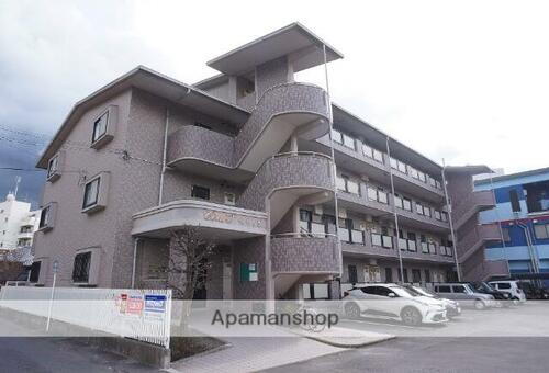 セードルせせらぎ 4階建
