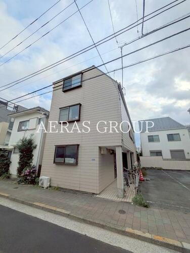 カマラード田園調布 3階建