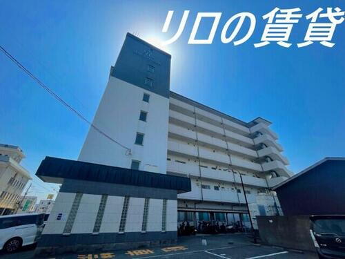 ロイヤルメゾン 7階建