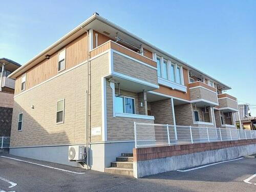 マンダリーノ　白石 2階建