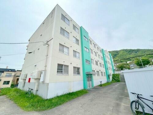 北海道札幌市手稲区富丘三条１丁目 4階建 築38年8ヶ月