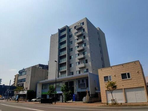 北海道札幌市北区北二十条西５丁目 9階建