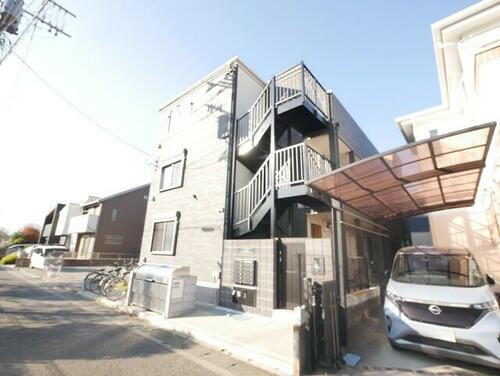 神奈川県海老名市中新田３丁目 賃貸アパート