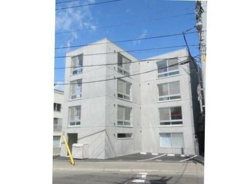 ＣＡＳＡ　ＭＩＯ 4階建