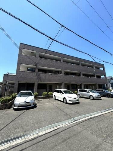 大阪府泉佐野市日根野 3階建