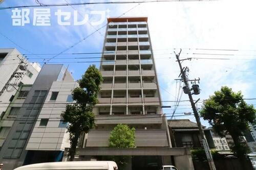 パークサイド金山 12階建