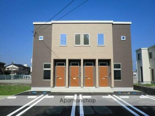 フォレスト新高岡　Ｂ棟 2階建