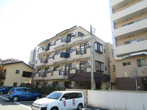 ベルアベニュー町田 4階建