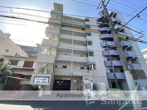 Ｍａｙｆａｉｒ　ｃａｍｐｕｓ　ｓｑｕａｒｅ． 7階建