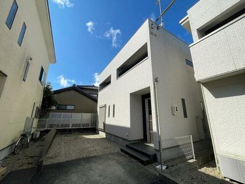 愛知県北名古屋市二子比良出 賃貸一戸建て