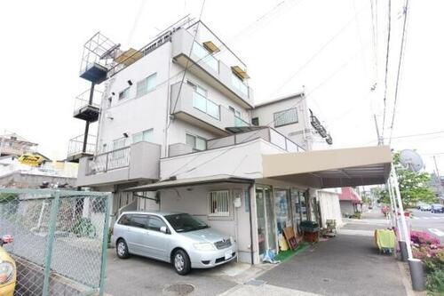 マンション輪泉 4階建