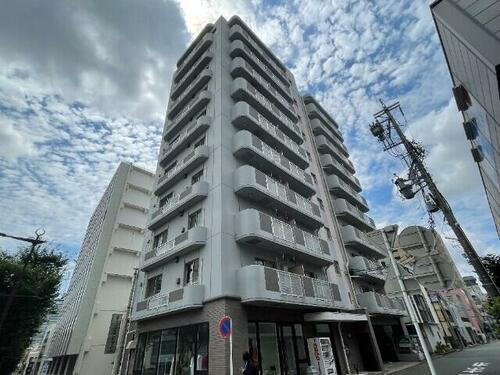 静岡県浜松市中央区元城町 10階建