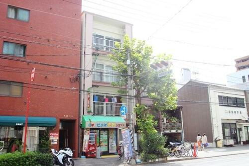 広島県広島市西区横川町２丁目 4階建