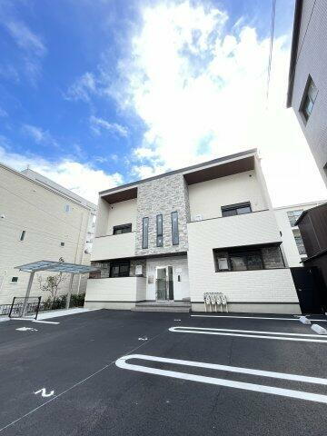 ラ・メゾン・ルミエール