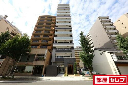 エステシア上前津 14階建