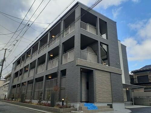 京都府京都市伏見区深草平田町 賃貸アパート