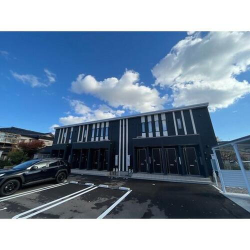 富山県富山市高木西 2階建