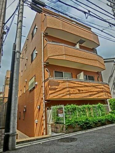 アムロゼッタ四ッ谷 4階建