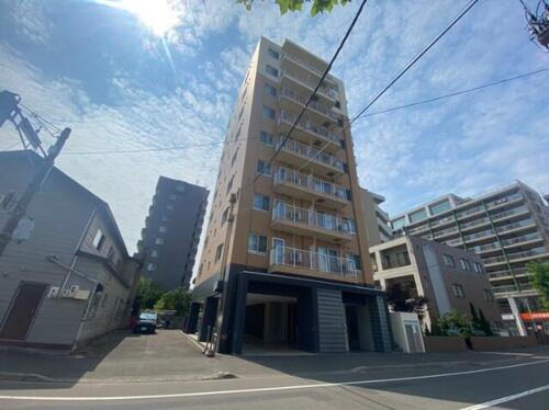 クラッセ北大通り３ 9階建