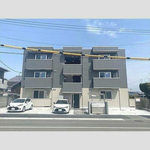 兵庫県川西市火打２丁目 3階建 築3年5ヶ月